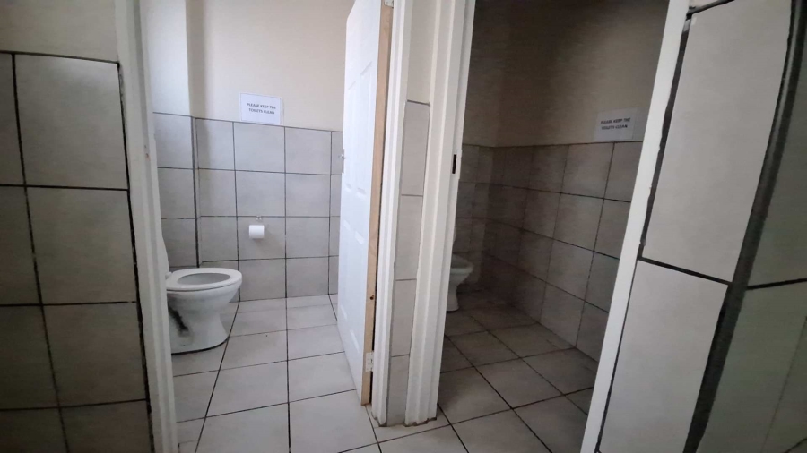To Let Commercial Property for Rent in Kliprivier Gauteng