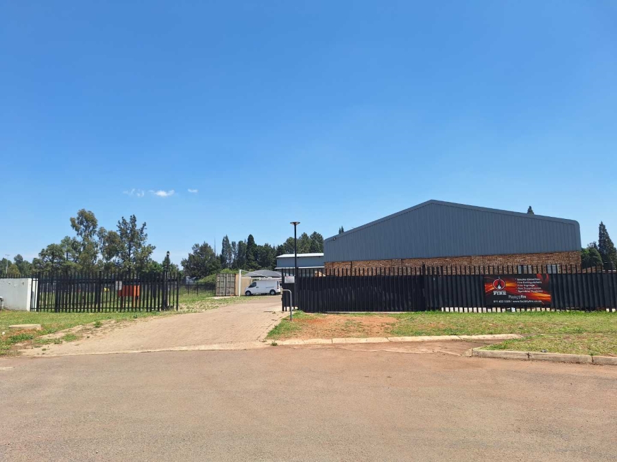 To Let Commercial Property for Rent in Kliprivier Gauteng