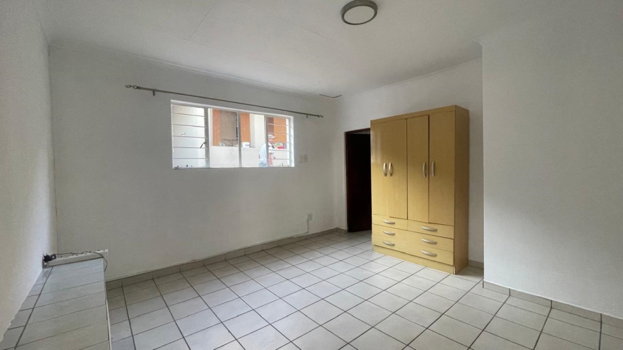 To Let 2 Bedroom Property for Rent in Albemarle Gauteng
