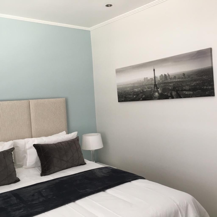 2 Bedroom Property for Sale in Rosebank Gauteng