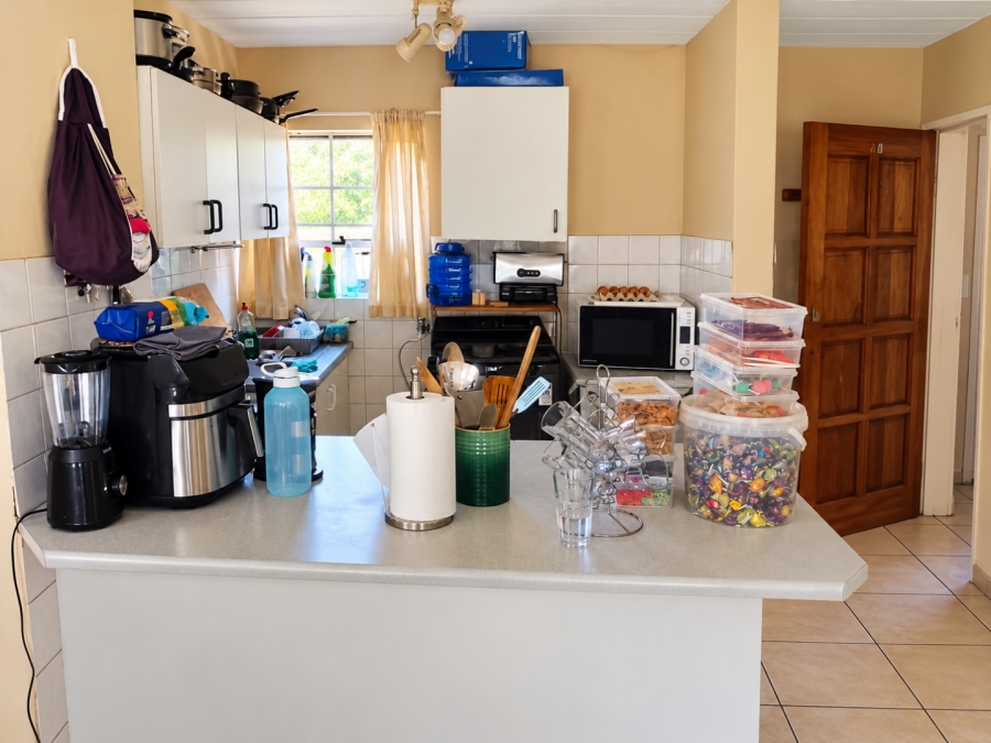 2 Bedroom Property for Sale in Die Hoewes Gauteng