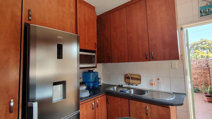 3 Bedroom Property for Sale in Eersterust Gauteng