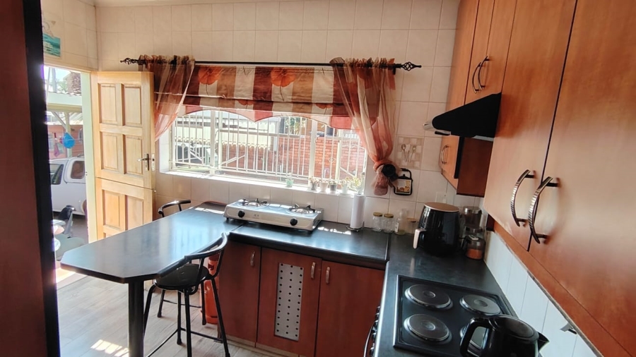 3 Bedroom Property for Sale in Eersterust Gauteng