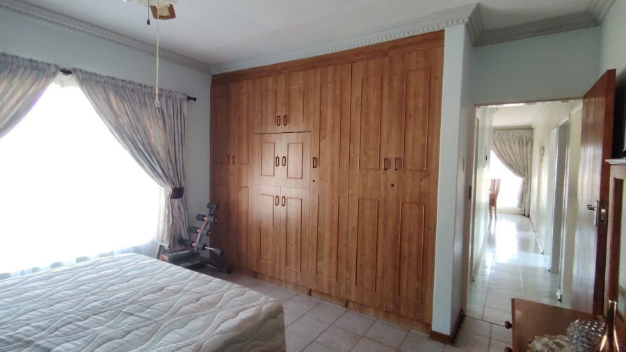 3 Bedroom Property for Sale in Eersterust Gauteng