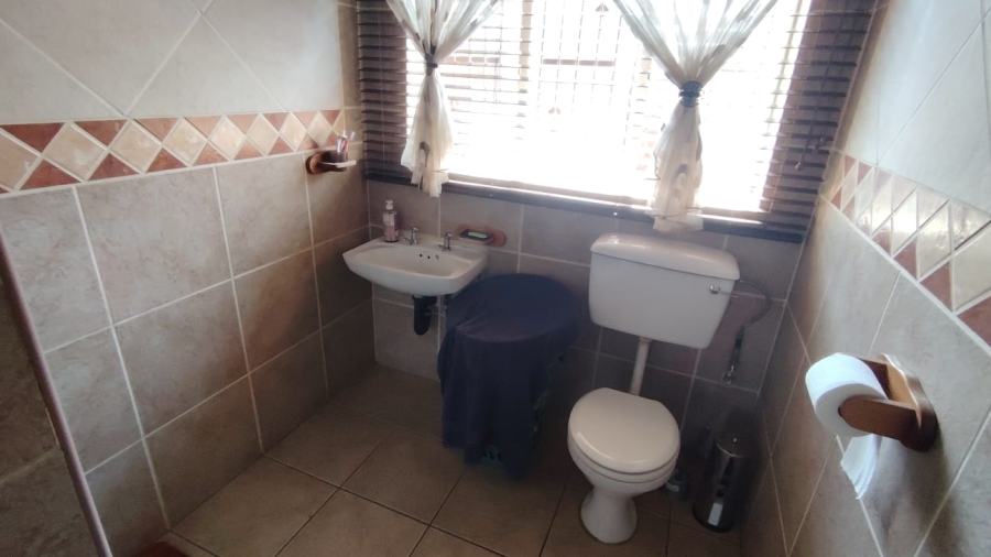3 Bedroom Property for Sale in Eersterust Gauteng