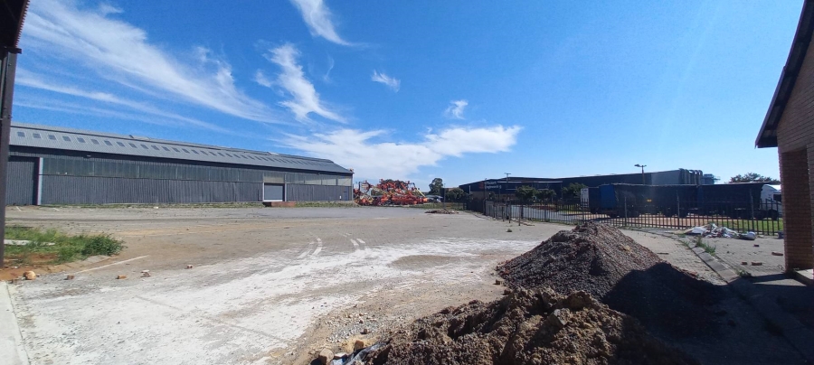 To Let Commercial Property for Rent in Tunney Gauteng