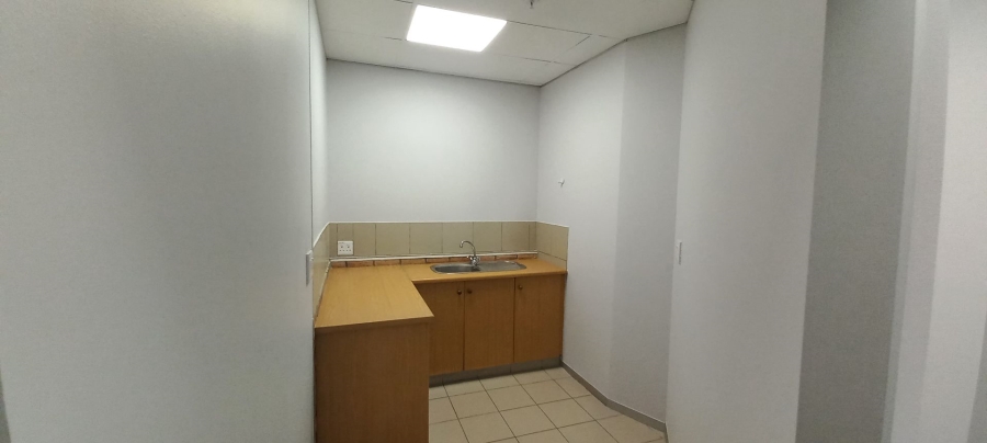 To Let Commercial Property for Rent in Tunney Gauteng