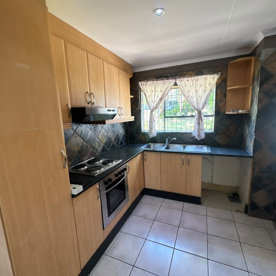 3 Bedroom Property for Sale in Terenure Gauteng