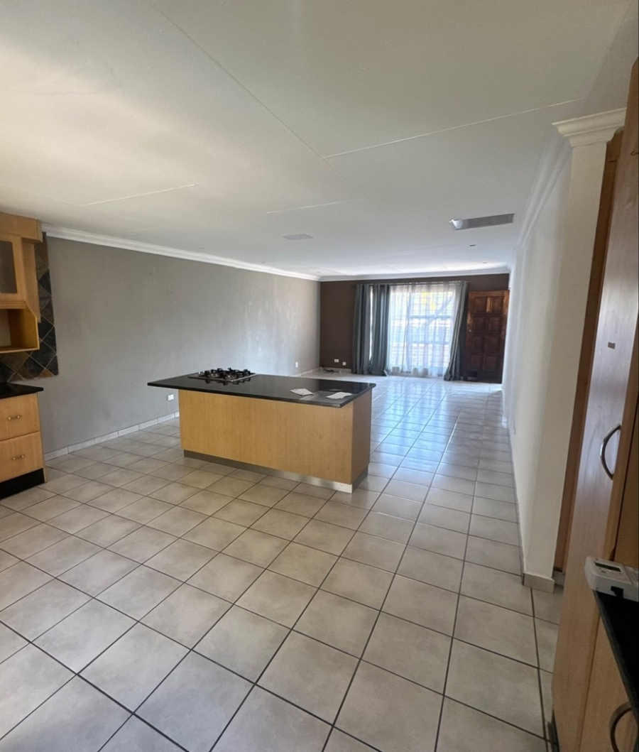 3 Bedroom Property for Sale in Terenure Gauteng