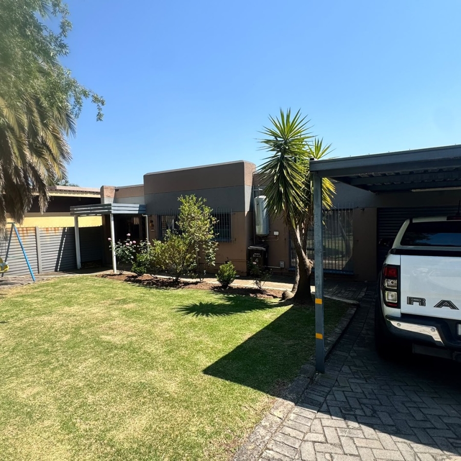 3 Bedroom Property for Sale in Terenure Gauteng
