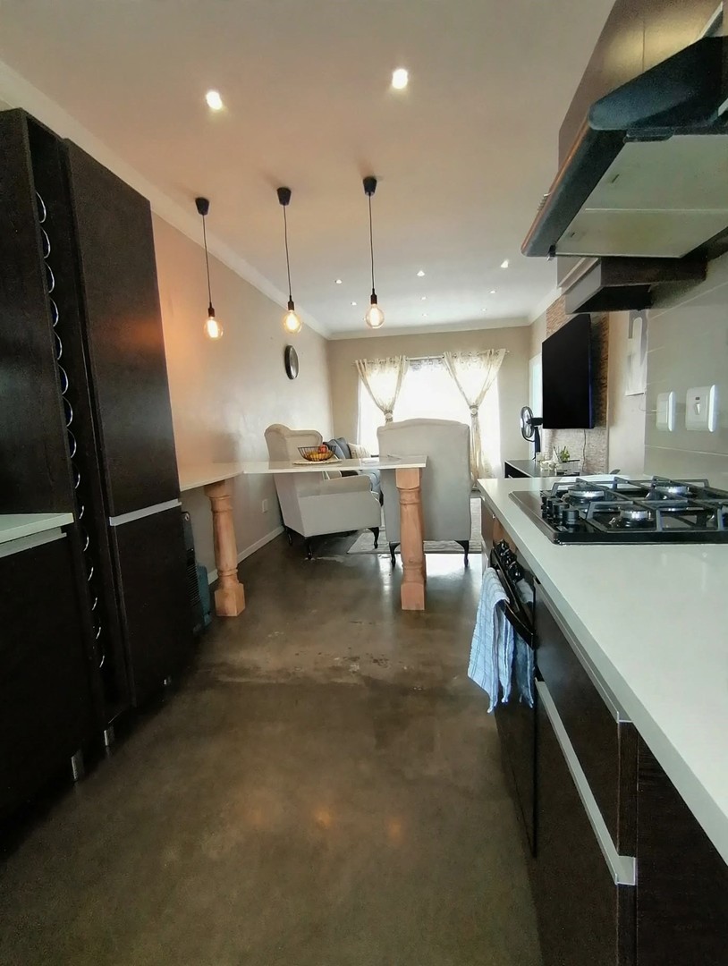 2 Bedroom Property for Sale in Glenanda Gauteng