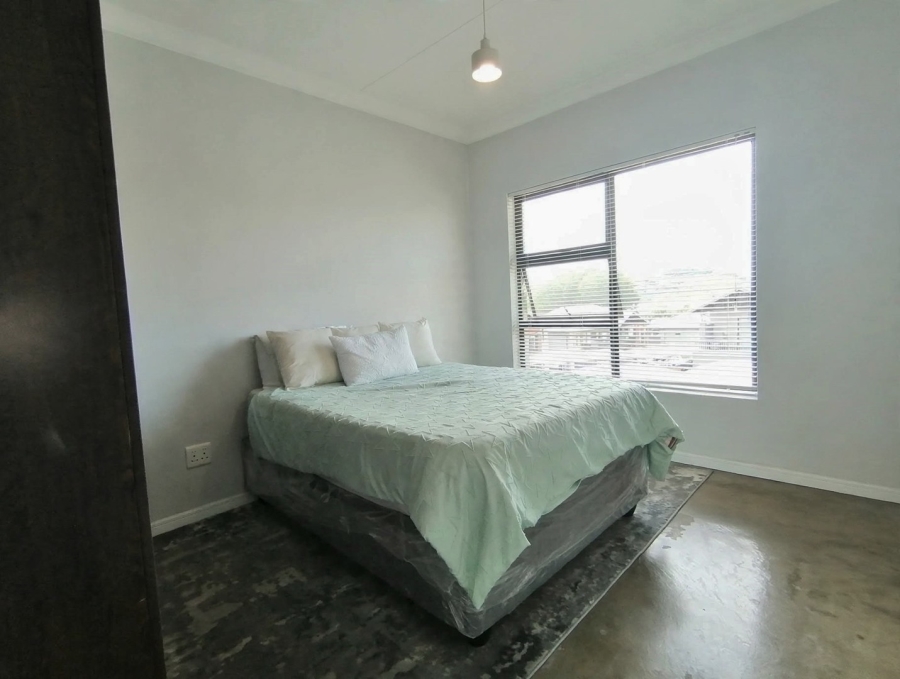 2 Bedroom Property for Sale in Glenanda Gauteng