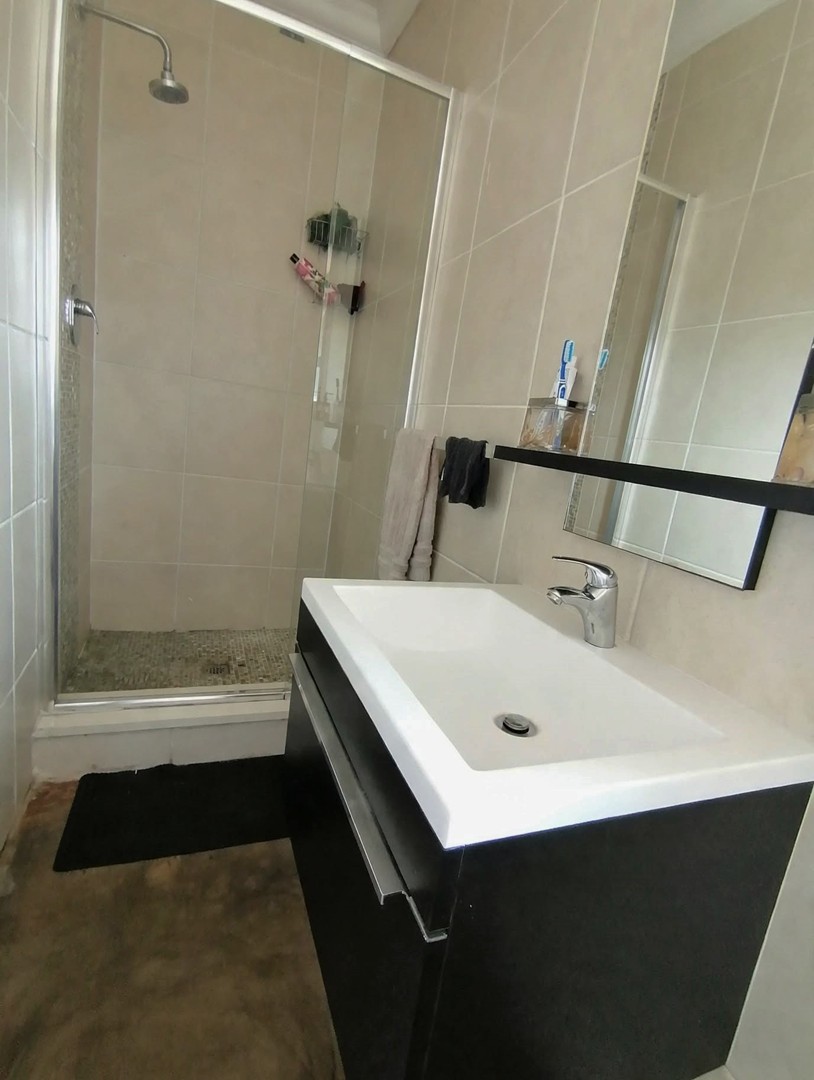 2 Bedroom Property for Sale in Glenanda Gauteng