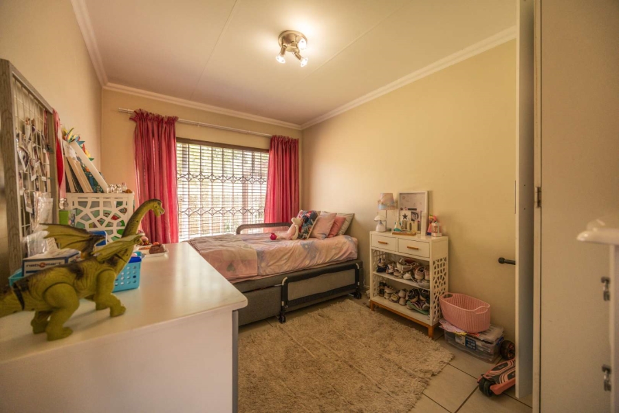 2 Bedroom Property for Sale in Equestria Gauteng