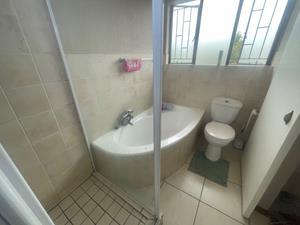3 Bedroom Property for Sale in Edleen Gauteng