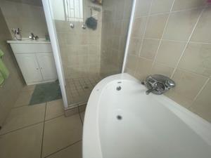 3 Bedroom Property for Sale in Edleen Gauteng