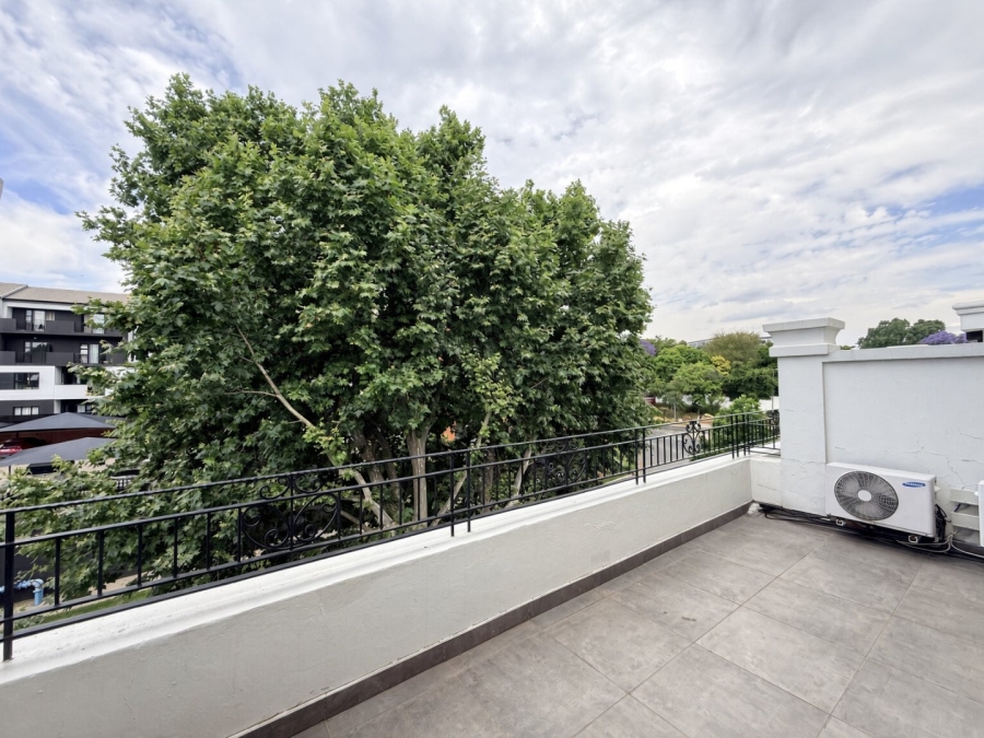 3 Bedroom Property for Sale in Bryanston Gauteng