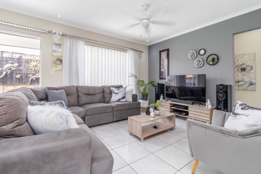 3 Bedroom Property for Sale in Wilgeheuwel Gauteng