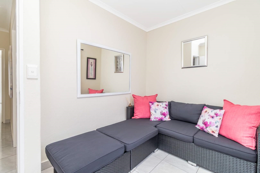 3 Bedroom Property for Sale in Wilgeheuwel Gauteng