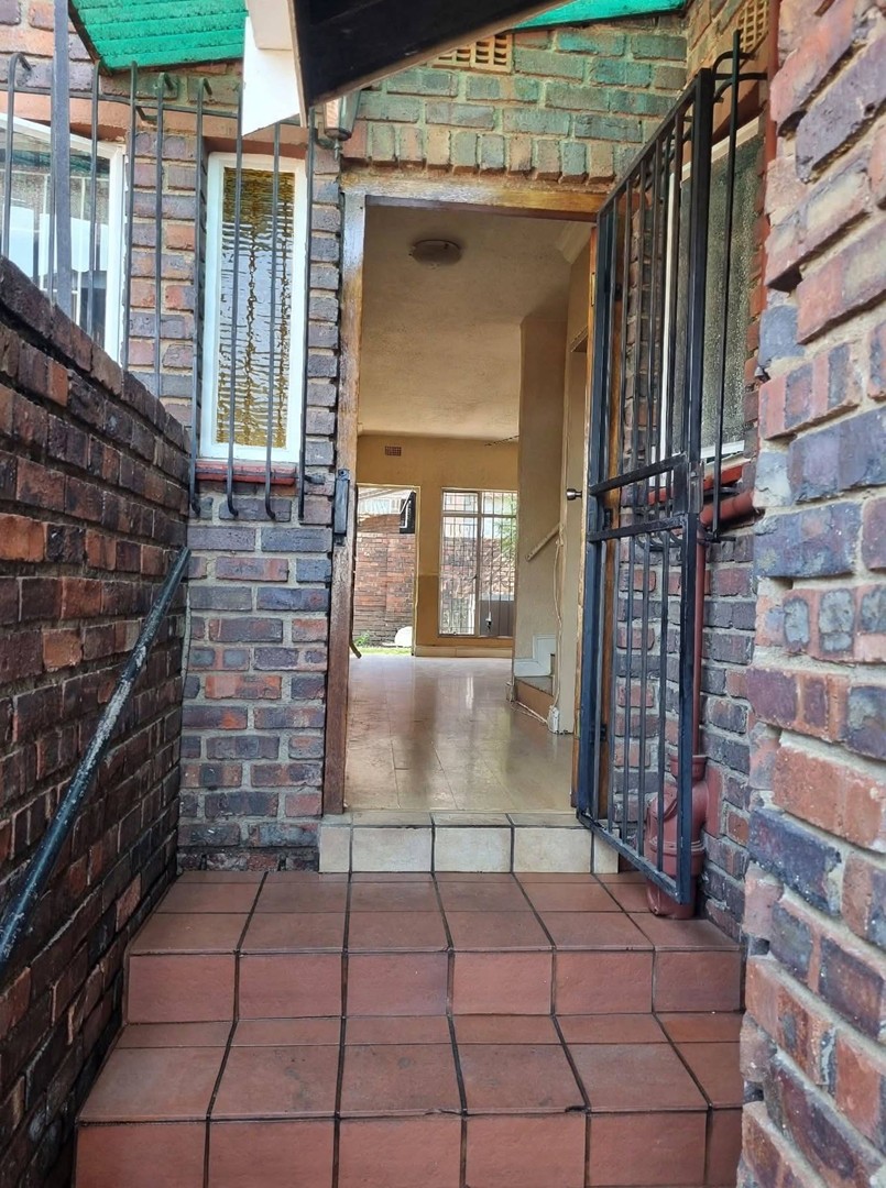 To Let 2 Bedroom Property for Rent in Birchleigh Gauteng