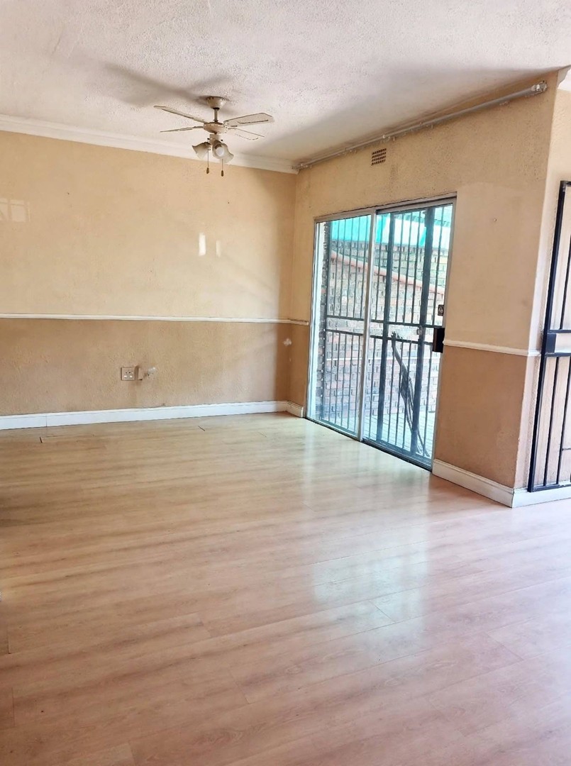 To Let 2 Bedroom Property for Rent in Birchleigh Gauteng
