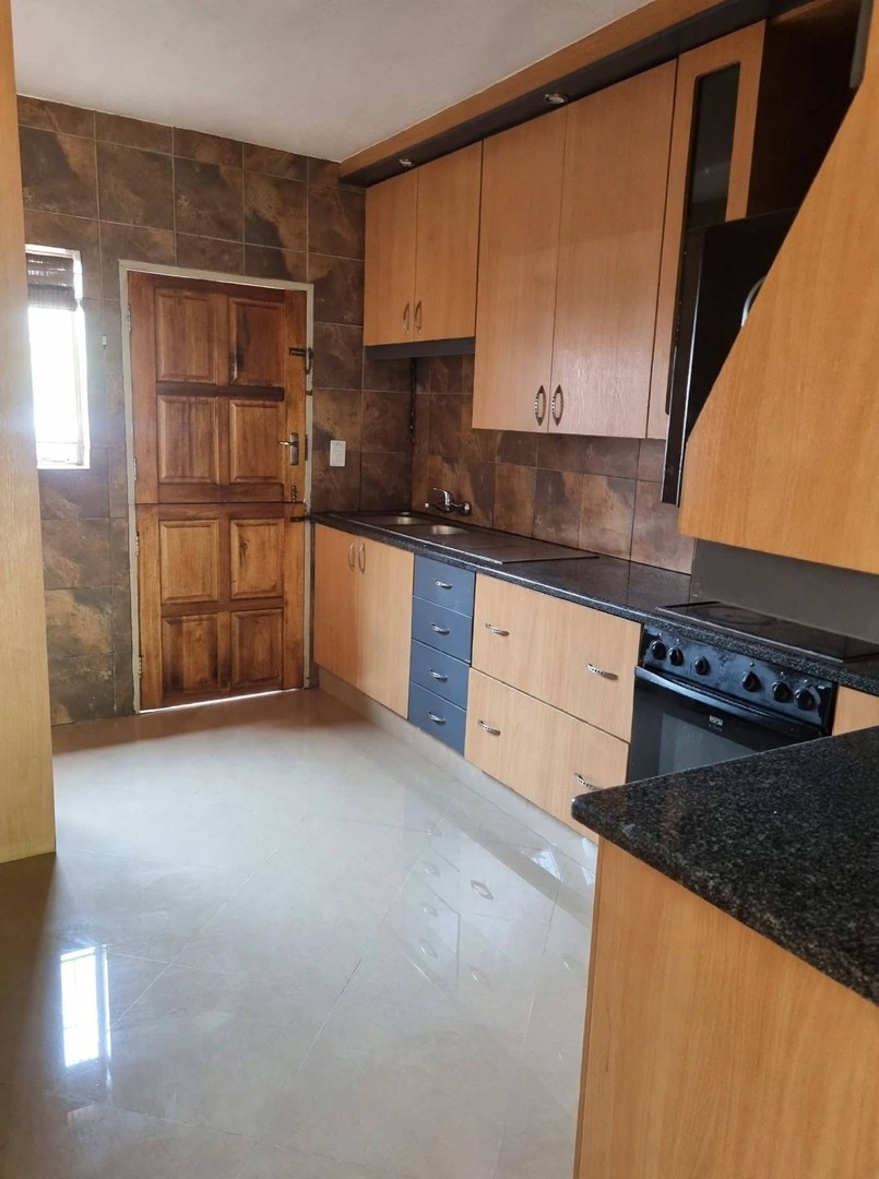 To Let 2 Bedroom Property for Rent in Birchleigh Gauteng