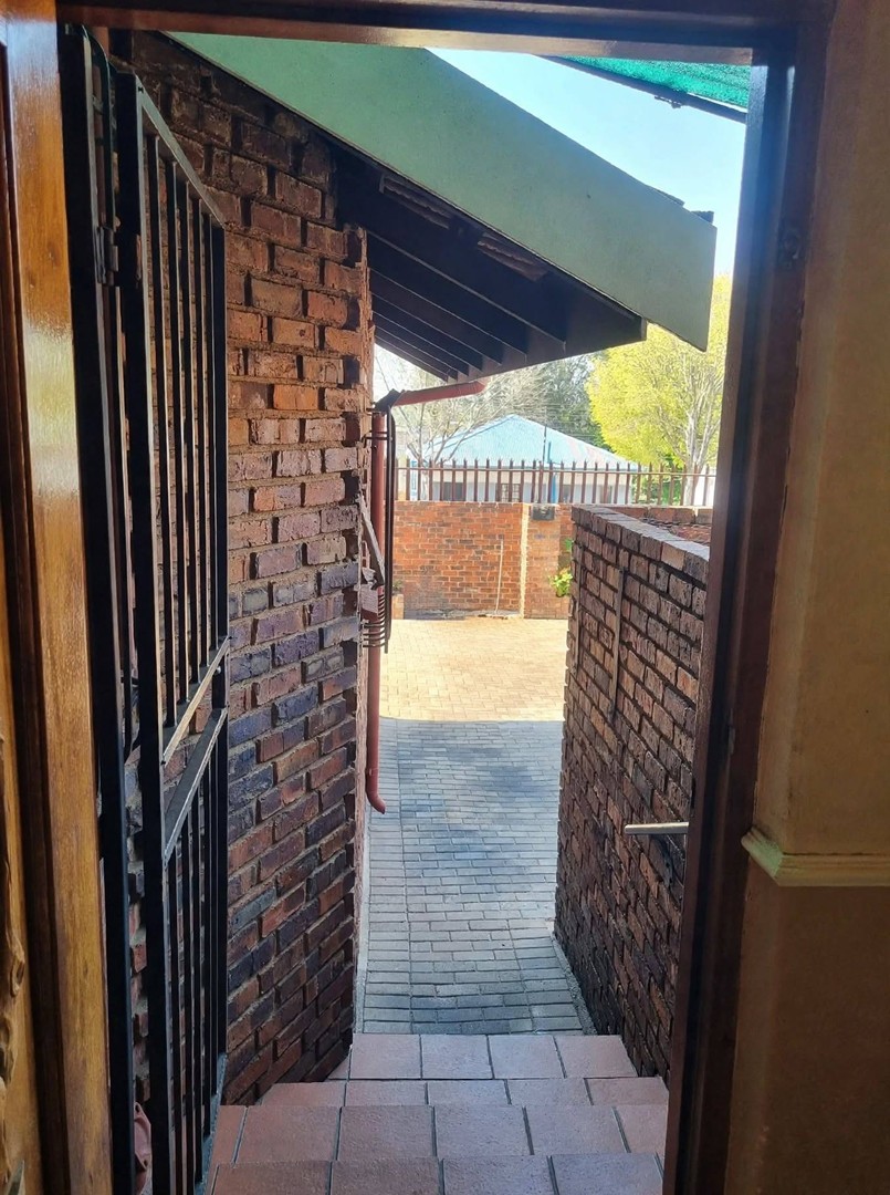 To Let 2 Bedroom Property for Rent in Birchleigh Gauteng
