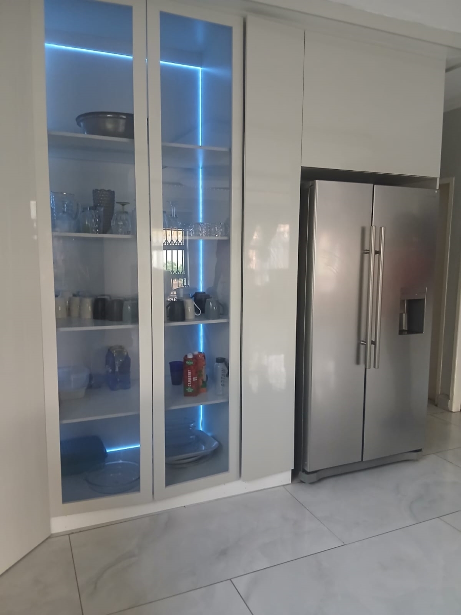 To Let 3 Bedroom Property for Rent in Modder East Gauteng