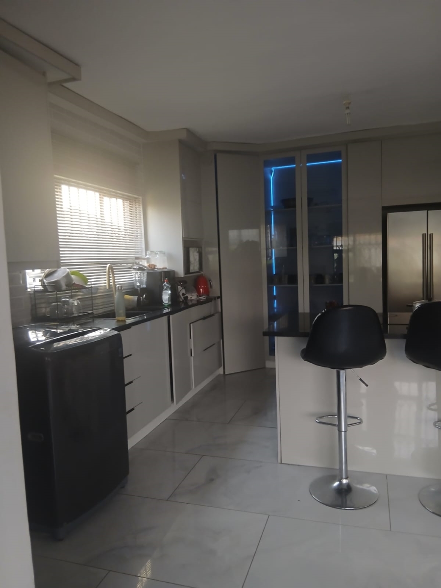 To Let 3 Bedroom Property for Rent in Modder East Gauteng