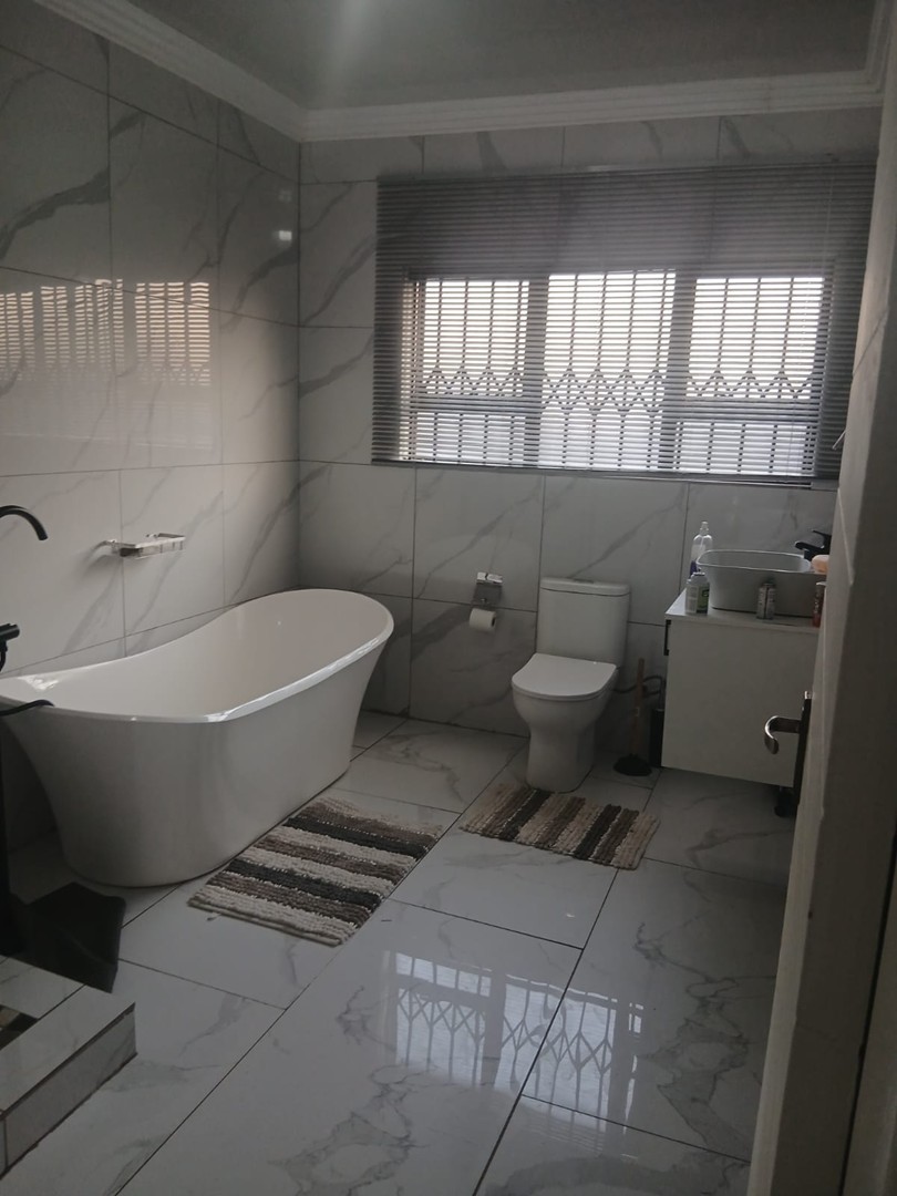 To Let 3 Bedroom Property for Rent in Modder East Gauteng