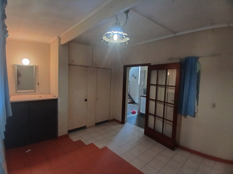 To Let 2 Bedroom Property for Rent in Capital Park Gauteng