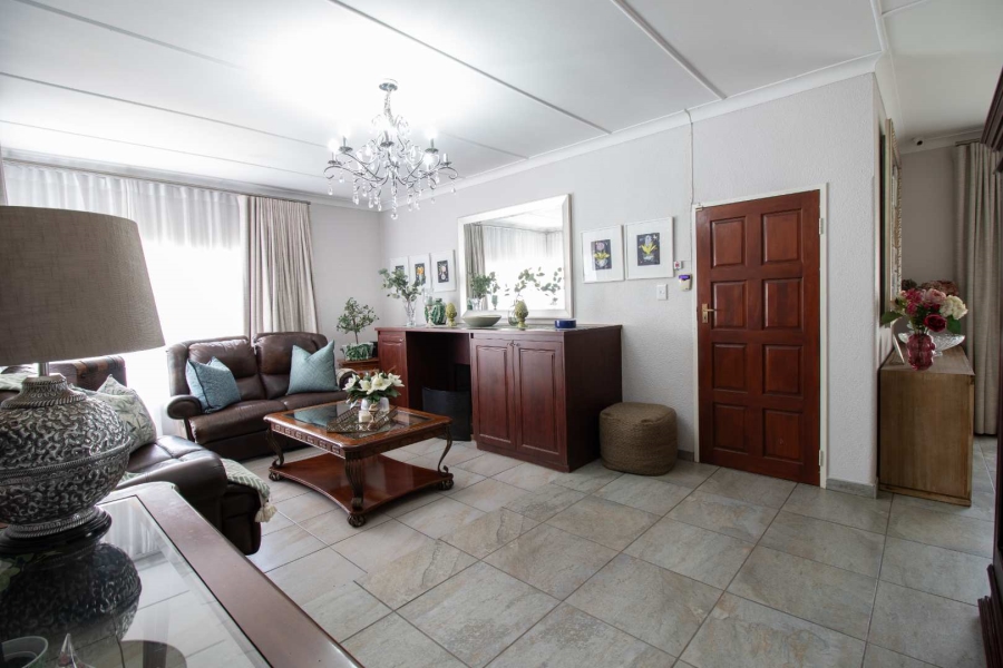 3 Bedroom Property for Sale in Elspark Gauteng
