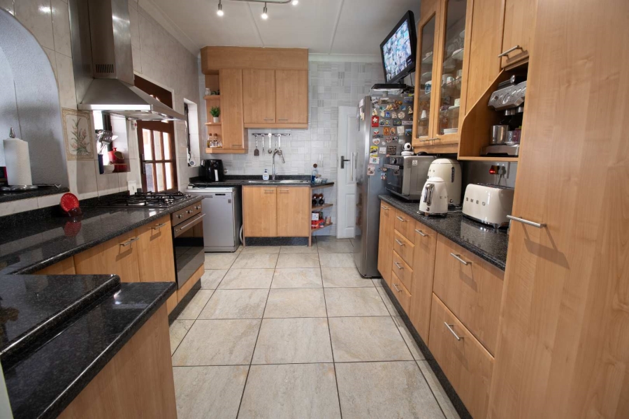 3 Bedroom Property for Sale in Elspark Gauteng