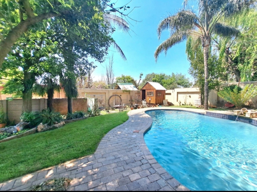 3 Bedroom Property for Sale in Illiondale Gauteng
