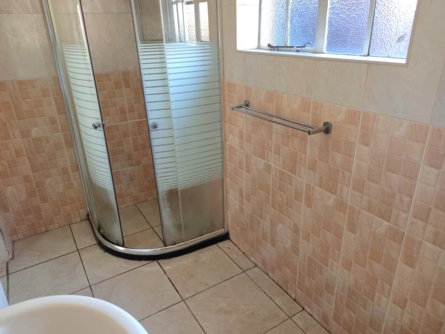 3 Bedroom Property for Sale in Illiondale Gauteng