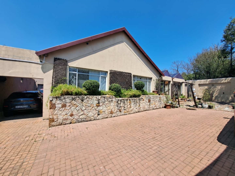 3 Bedroom Property for Sale in Illiondale Gauteng