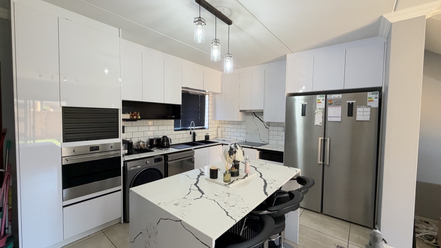 2 Bedroom Property for Sale in Summerset Gauteng