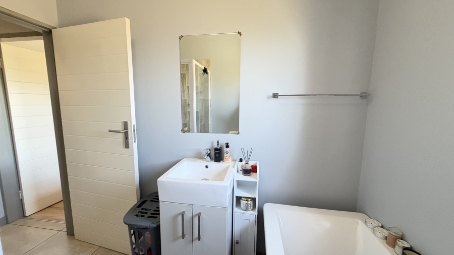 2 Bedroom Property for Sale in Summerset Gauteng