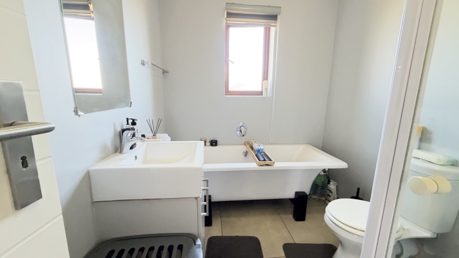 2 Bedroom Property for Sale in Summerset Gauteng