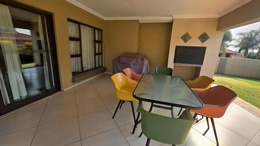 To Let 4 Bedroom Property for Rent in The Wilds Gauteng