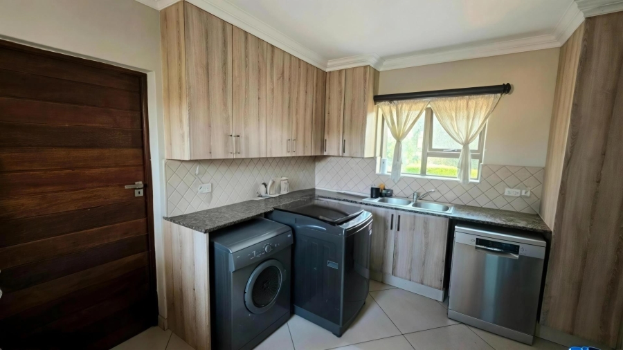 To Let 4 Bedroom Property for Rent in The Wilds Gauteng