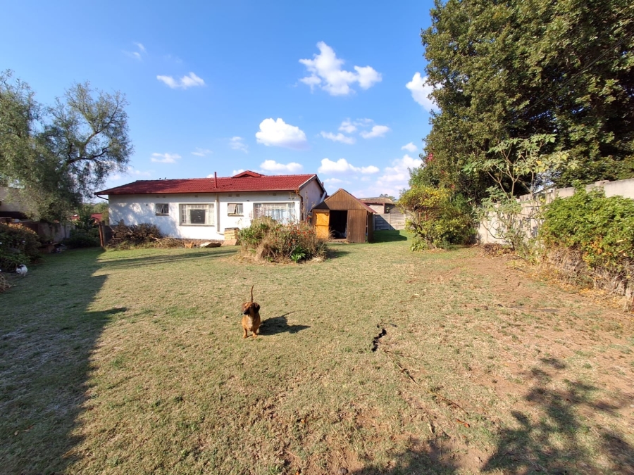 3 Bedroom Property for Sale in Birchleigh North Gauteng