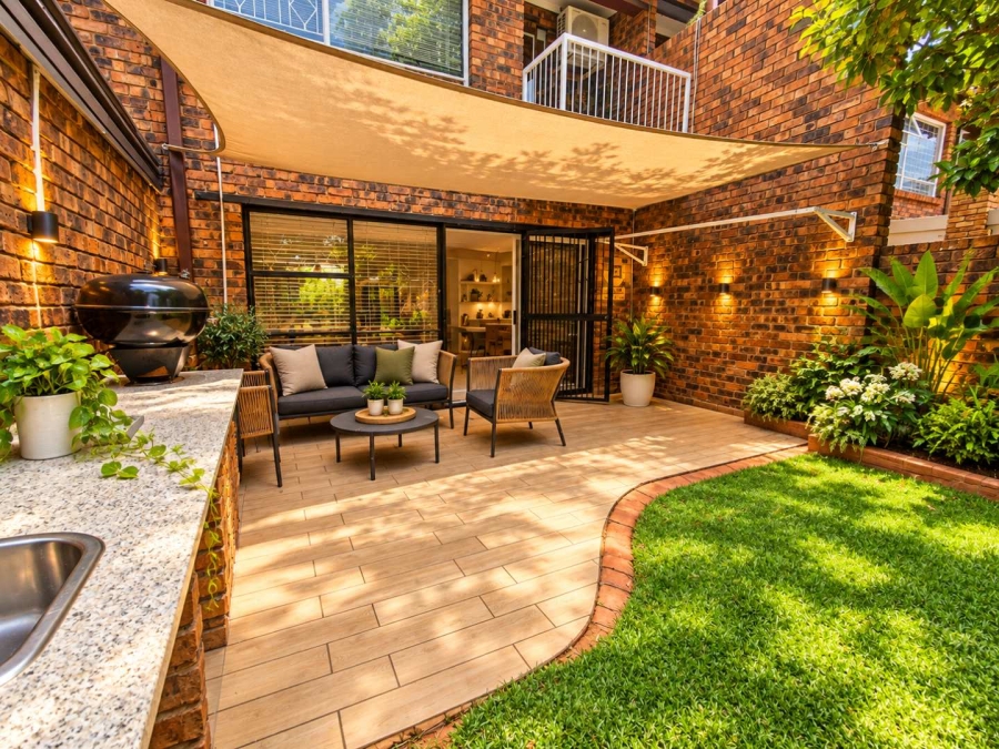 3 Bedroom Property for Sale in Wilro Park Gauteng