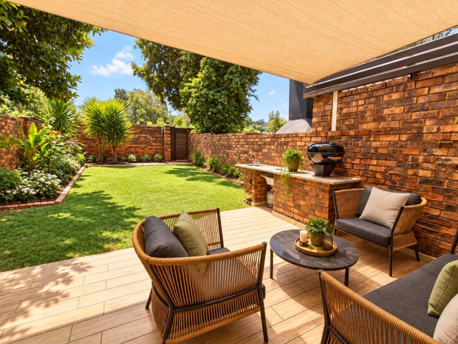 3 Bedroom Property for Sale in Wilro Park Gauteng