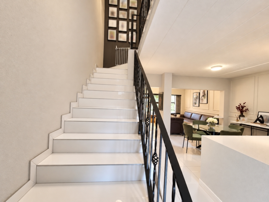 3 Bedroom Property for Sale in Wilro Park Gauteng