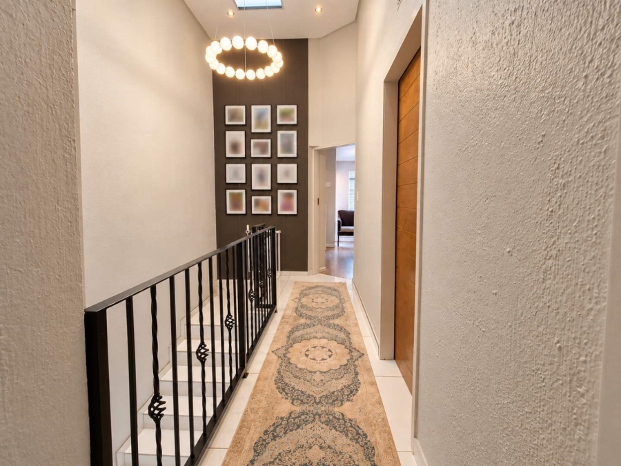3 Bedroom Property for Sale in Wilro Park Gauteng