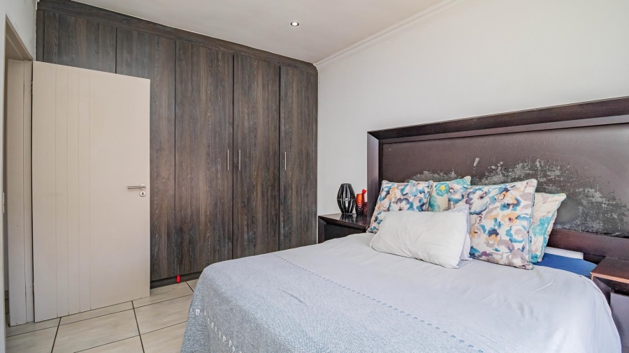 4 Bedroom Property for Sale in The Stewards Gauteng