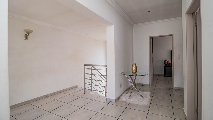 4 Bedroom Property for Sale in The Stewards Gauteng