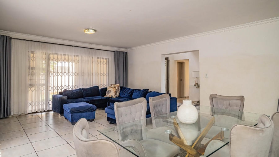 4 Bedroom Property for Sale in The Stewards Gauteng