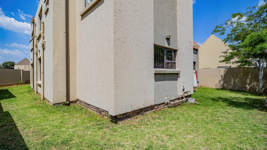 4 Bedroom Property for Sale in The Stewards Gauteng